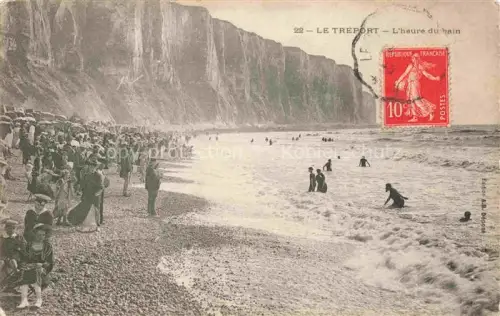 AK / Ansichtskarte LE TREPORT Dieppe 76 Seine-Maritime Strand Kreidefelsen Badende Menschenmenge Meer Wellen