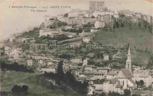 AK / Ansichtskarte Saint-Flour 15 Cantal Stadtberg Kathedrale Kirchturm Haeuser Huegelstadt Altstadt