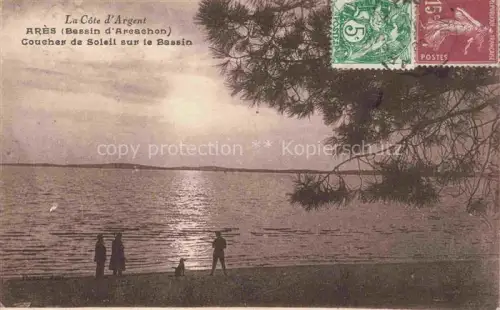 AK / Ansichtskarte Ares Arcachon 33 Gironde Coucher de Soleil sur le Bassin