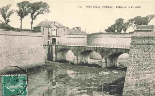 AK / Ansichtskarte Port-Louis Lorient 56 Morbihan Entree de la Citadelle