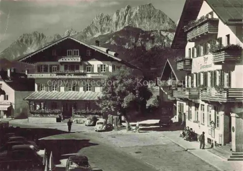 AK / Ansichtskarte St Johann Tirol AT Ortsmotiv mit Wildem Kaiser