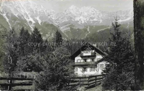 AK / Ansichtskarte Gramart INNSBRUCK Tirol AT Alpengasthof-Gramart Bergpanorama Karwendel Alpen Tannen Balkon Holzzaun Bergwiese Schnee