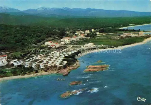 AK / Ansichtskarte Solenzara 2A Corse-du-Sud Fliegeraufnahme Hotel-Mare-E-Festa Kueste Strand Felsen Gebirge Ferienanlagen Korsika