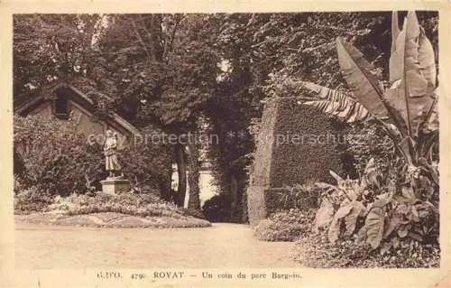 AK / Ansichtskarte Royat-les-Bains Clermont-Ferrand 63 Puy-de-Dome Parc-Bargoin Statue Park Bananenstaude Baeume Efeu Weg Pavillon