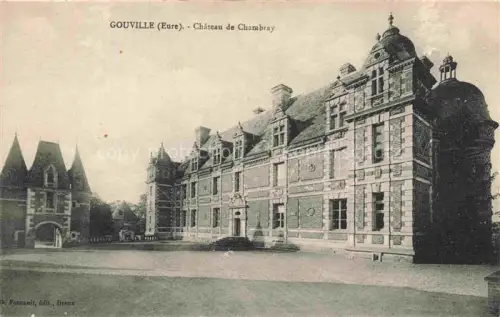 AK / Ansichtskarte Gouville Evreux 27 Eure Château-de-Chambray Schlossfassade Renaissance Rundturm Innenhof Ornamente Toreinfahrt