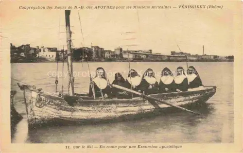 AK / Ansichtskarte Venissieux LYON 69 Rhone Nil Ordensschwerstern Mission Ruderboot Afrikamission Missionarinnen Fluss