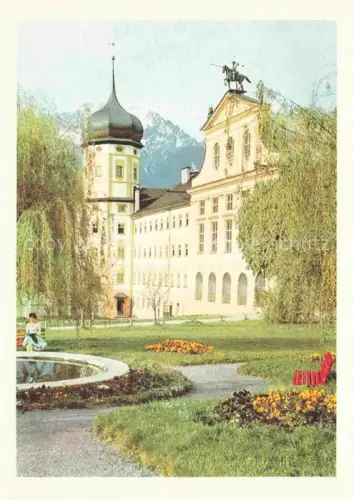 AK / Ansichtskarte Stams Tirol  AT Stift-Stams Barockkloster Zwiebeltuermchen Park Brunnen Blumen Reiterstatue Bergmassiv