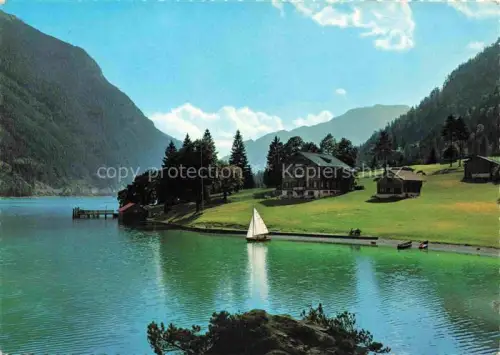 AK / Ansichtskarte Pertisau Achensee Tirol AT Gaisalm Segelboot Gasthof Bootssteg Wiese Nadelwald Bergkulisse Ruderboot
