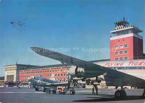 AK / Ansichtskarte Flughafen Airport Aeroporto Muenchen Riem
