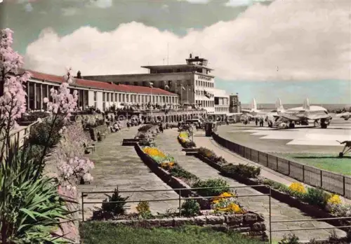 AK / Ansichtskarte Flughafen Airport Aeroporto Stuttgart