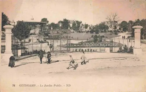 AK / Ansichtskarte GUINGAMP 22 Cotes-d Armor Le Jardin Public