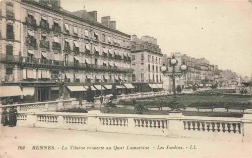 AK / Ansichtskarte RENNES 35 Ille-et-Vilaine La Vilaine couverte au Quai Lamartine Les Jardins