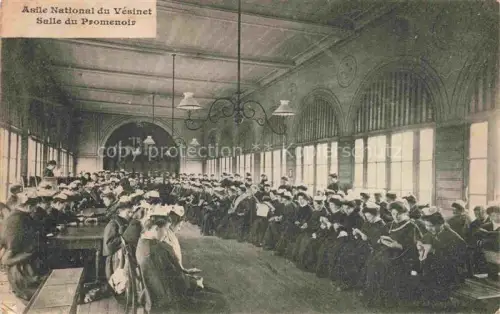 AK / Ansichtskarte Vesinet Le Saint-Germain-en-Laye 78 Yvelines Asile National du Vesinet Salle du Promenoir
