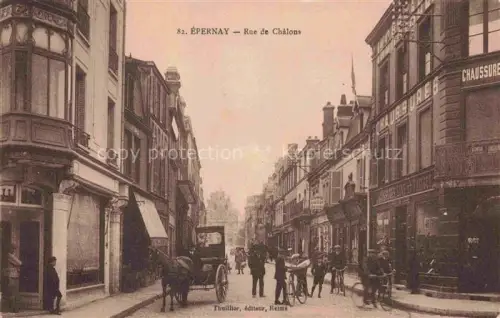 AK / Ansichtskarte EPERNAY 51 Marne Rue de Chalons