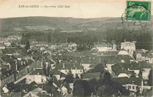 AK / Ansichtskarte Bar-sur-Seine Troyes 10 Aube Panorama Côté-Sud Daecher Stadtpanorama Huegel Baeume Ortschaft