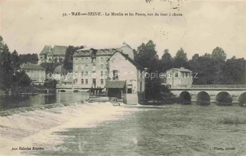 AK / Ansichtskarte Bar-sur-Seine Troyes 10 Aube Moulin Ponts Four-à-chaux Wehr Fluss Muehle Bruecke Kirche Seine