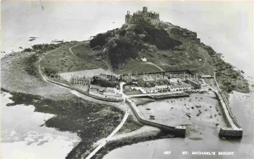 AK / Ansichtskarte St Michaels Mount Cornwall UK St.-Michaels-Mount Burg Insel Hafen Luftbild Gezeiten Kueste Cornwall