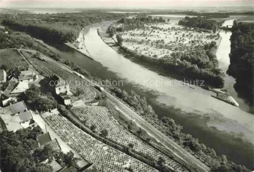AK / Ansichtskarte Melnik  CZ Soutok-Labe-Vltavou Elbe Vltava Flussmundung Insel Weinberge Haeuser Felder