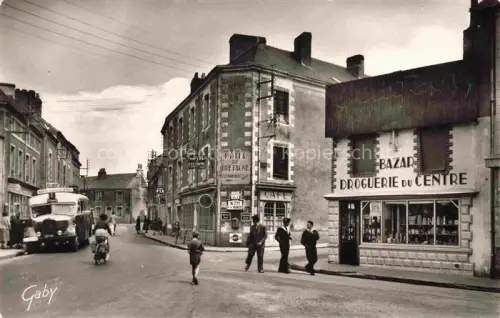 AK / Ansichtskarte Savenay Saint-Nazaire 44 Loire-Atlantique Place Guepin