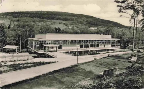 AK / Ansichtskarte Orb BAD ORB Hessen Konzerthalle Spessart Modernismus Parkanlage Baenke Wald 1960er