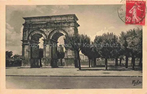 AK / Ansichtskarte SAINTES 17 Charente-Maritime Arc-de-Triomphe-de-Germanicus Triumphbogen Roemer Charente Baeume Monument