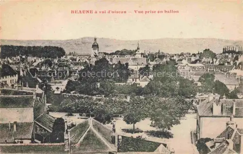 AK / Ansichtskarte BEAUNE 21 Cote-d Or Stadtpanorama Dachlandschaft Kirche Baeume Huegel Vogelperspektive Ballonaufnahme