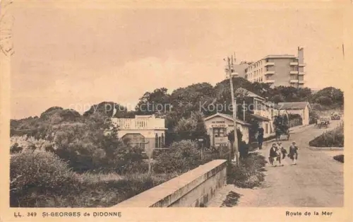 AK / Ansichtskarte Saint-Georges-de-Didonne ROYAN 17 Charente-Maritime Route-de-la-Mer Strasse Hochhaus Passanten Automobil Baeume Strassenschild