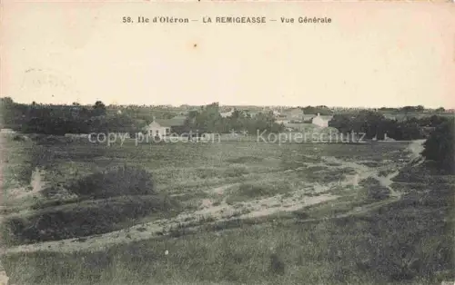 AK / Ansichtskarte Saint-Trojan-les-Bains Ile d Oleron 17 Charente-Maritime La-Remigeasse Haeuser Felder Duenen Dorf Vegetation Landschaft Panorama