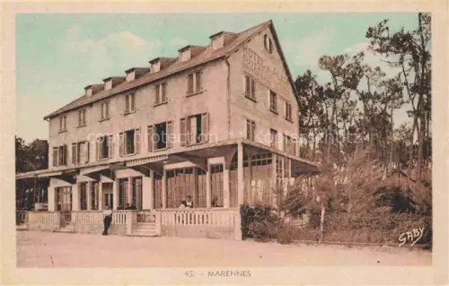 AK / Ansichtskarte Marennes LYON 69 Rhone Hotel Veranda Pinienbaeume Fassade Holzbalustrade Mann