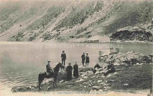 AK / Ansichtskarte CAUTERETS 65 Hautes-Pyrenees Lac-de-Gaube See Berglandschaft Reiter Pferd Wanderer Felsen Berge