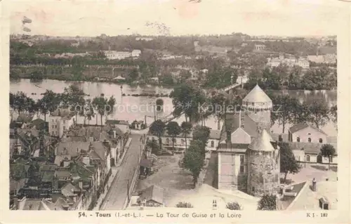 AK / Ansichtskarte TOURS 37 Indre-et-Loire Tour-de-Guise Loire Fluss Bruecke Stadtansicht Vogelperspektive Mittelalterlicher-Turm