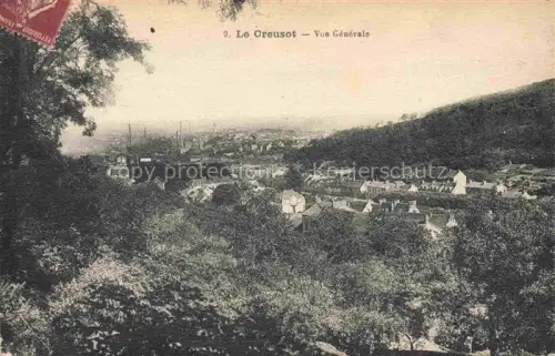 AK / Ansichtskarte Le Creusot AUTUN 71 Saone-et-Loire Fabrikschornsteine Industrie Haeuser Wald Huegel Talblick Stadtansicht