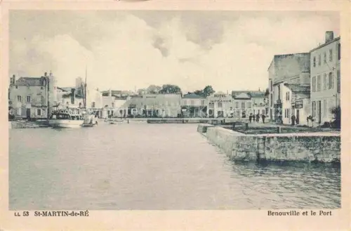 AK / Ansichtskarte Saint-Martin-de-Re La Rochelle 17 Charente-Maritime Benouville Port Hafen Hotel-de-France Boot Kai Dampfer Île-de-Ré