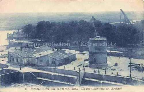 AK / Ansichtskarte Vaux-sur-Mer Rochefort 17 Charente-Maritime Chantiers-de-l Arsenal Arsenal Werft Rundbau-Turm Kran Dampfschiff Werkhallen Vogelperspektive Fluss