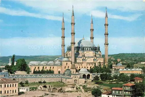 AK / Ansichtskarte Edirne TK Selimiye-Camii Selimiye-Moschee Minarette Kuppeln Osmanische-Architektur Stadtansicht