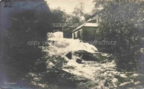 AK / Ansichtskarte Saeterdalen Sweden Saeterdalen Wasserfall Stromschnellen Steg Saegemuehle Schlucht Wald