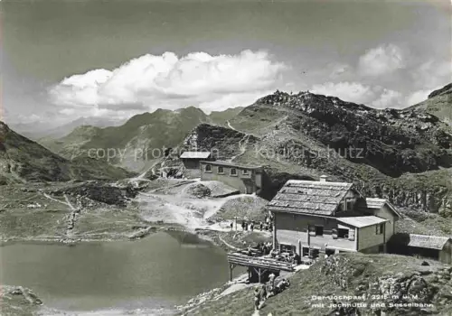 AK / Ansichtskarte Jochpass 2222m Engelberg NW Jochhuette Sesselbahn Bergsee Nidwaldner-Berg-Club Berglandschaft Passlandschaft