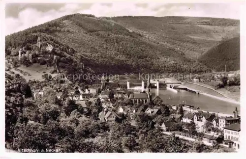 AK / Ansichtskarte Hirschhorn Neckar Hessen Burg Neckar Wehr Schleuse Kirche Ortschaft Bergwald
