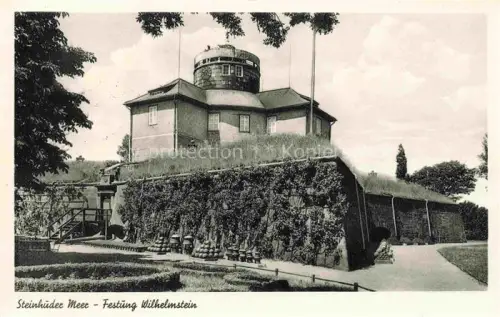 AK / Ansichtskarte Insel Wilhelmstein Wunstorf Festung-Wilhelmstein Steinhueder-Meer Rundturm Befestigungswall Kanonenkugeln Rankenpflanzen Wehranlage