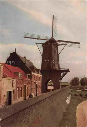 AK / Ansichtskarte Duurstede Wijk bij Duurstede Utrecht NL Korenmolen Rijn-en-Lek Windmuehle Stadtmauer Wallanlage Wohnhaeuser Stelling Bovenkruier