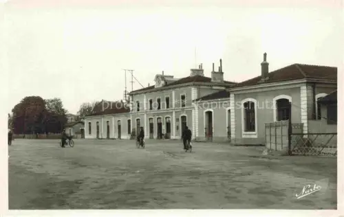 AK / Ansichtskarte Bourg-de-Peage VALENCE 26 Drome La Gare