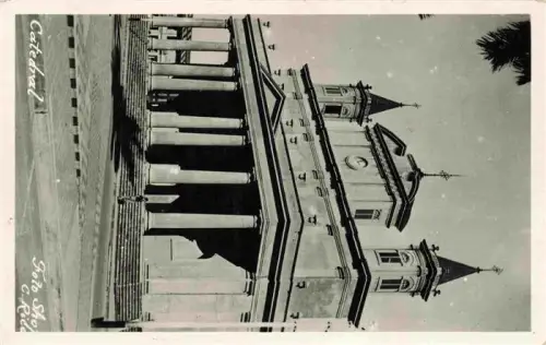 AK / Ansichtskarte SAN JOSE Costa Rica Catedral Kirche Saeulen Tuerme Kolonnade Pflaster