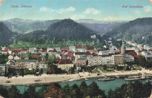 AK / Ansichtskarte Bad Schandau Saechsische Schweiz Sachsen Elbe Saechsische-Schweiz Panorama Kurort Dampfer Flusshafen Kirche