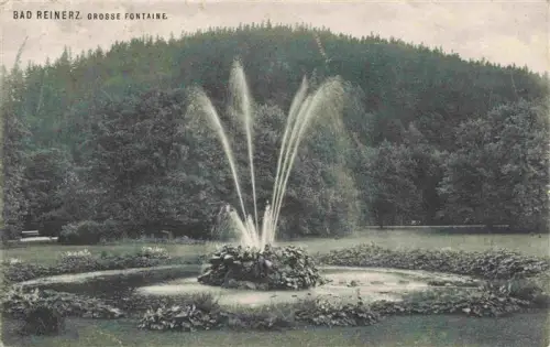 AK / Ansichtskarte Bad Reinerz Niederschlesien Duszniki-Zdroj PL Grosse-Fontaine Brunnen Fontaene Park Wald Kurpark