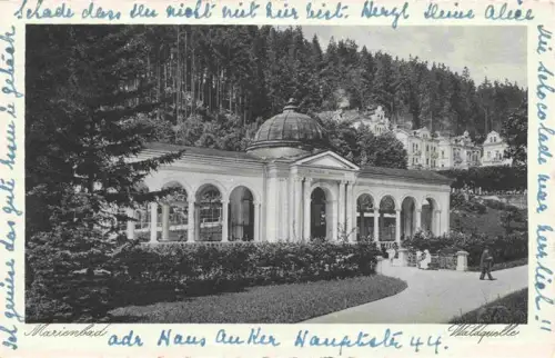 AK / Ansichtskarte Marienbad MARIANSKE LAZNE CZ Waldquelle Kurpavillon Kuppelbau Kurpark Wald Wandelgang