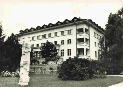 AK / Ansichtskarte Arandjelovac Hotel Park Skulptur Gartenanlage Balkon Baeume