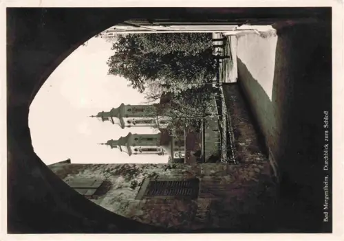 AK / Ansichtskarte BAD MERGENTHEIM BW Schloss Torbbogen Kirchturm Baeume Allee Durchblick