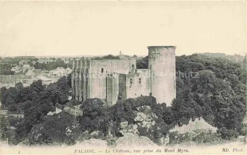 AK / Ansichtskarte Falaise  CAEN 14 Calvados Château Burg Rundturm Mont-Myra Stadtansicht Baeume Mittelalter