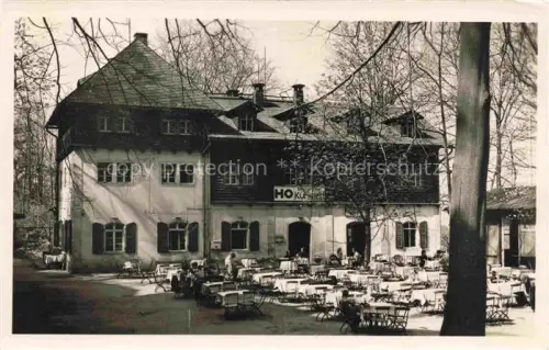 AK / Ansichtskarte Kirnitzschtal Saechsische Schweiz Sachsen HO-Berghotel Kuhstall Gartenrestaurant Tische Baeume Gaeste