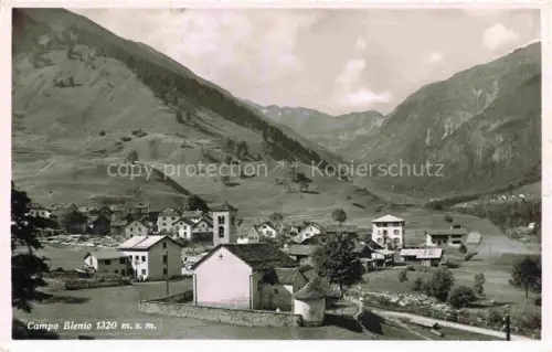 AK / Ansichtskarte Campo Blenio TI Bergdorf Kirche Bleniotal Alpen Haeuser Wiesen